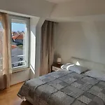 Cozy Two-bedroom זאדאר