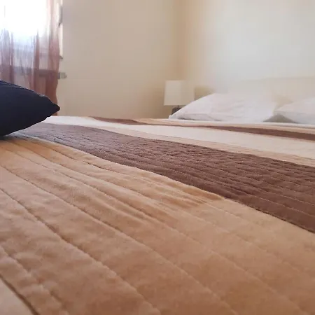 Cozy Two-bedroom *