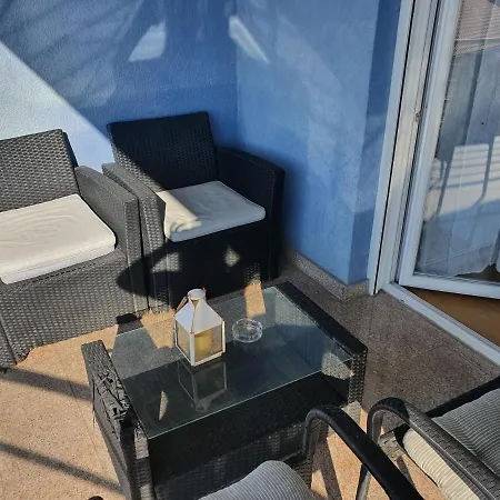 Cozy Two-bedroom Zadar