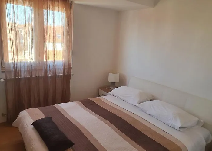 Apartment Cozy Two-bedroom