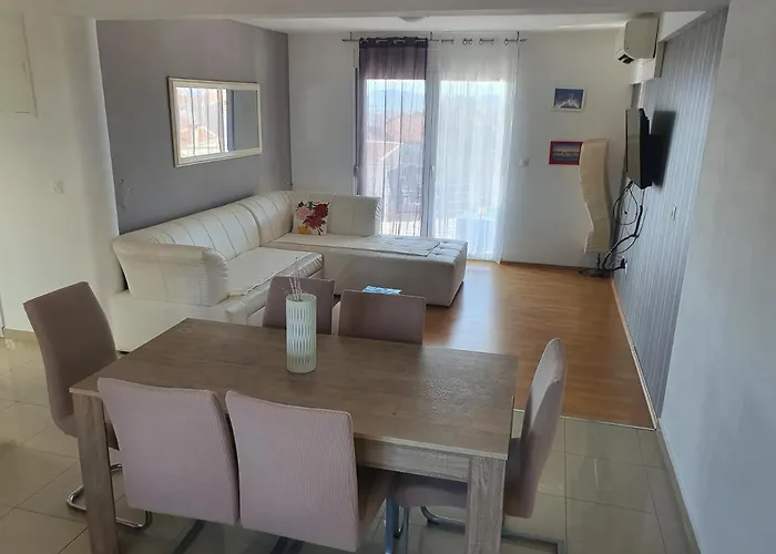Apartment Cozy Two-bedroom Zadar
